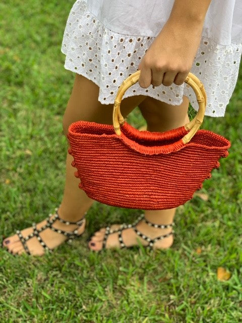 Toquilla straw red purse with bamboo handles