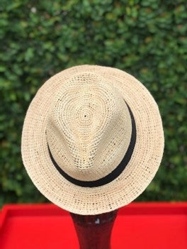 Classic crochet hat made with toquilla straw